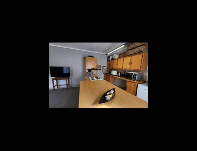 3 BEDROOM HOUSE FOR SALE IN THERESAPARK